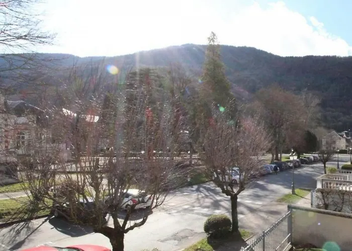 T3 Sud Avec Balcon Et Parking A - 4 Pers. - Fr-1-313-178 Apartment Bagnères-de-Luchon