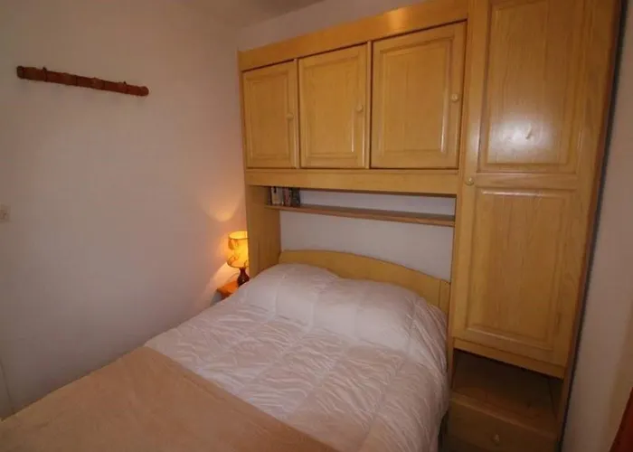 Apartment T3 Sud Avec Balcon Et Parking A - 4 Pers. - Fr-1-313-178 Bagnères-de-Luchon